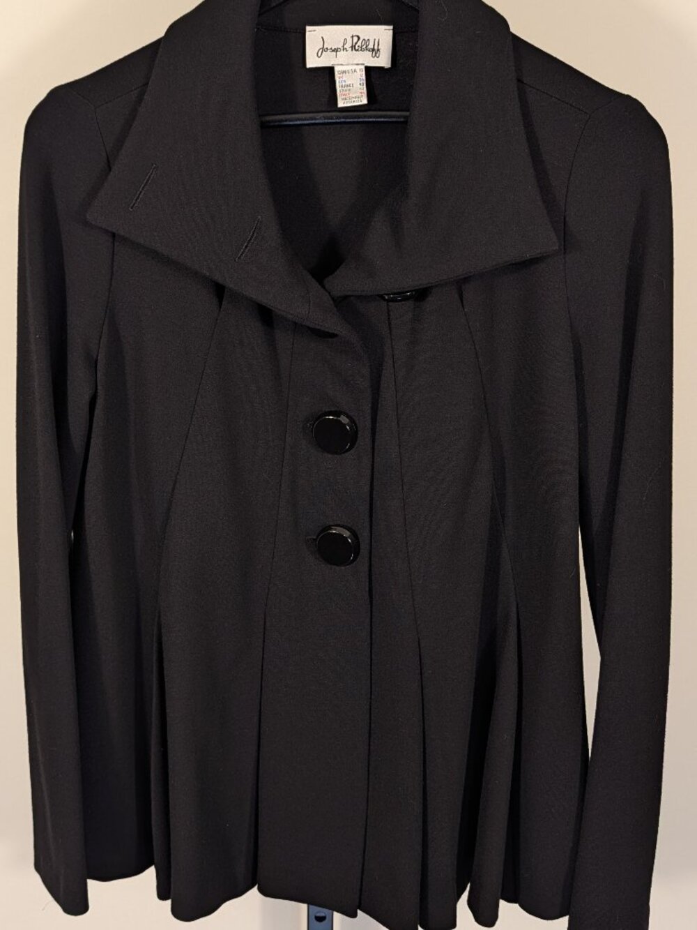 Joseph Ribkoff Black Pleated Funnel Neck Jacket | Sculptural | Sz 10